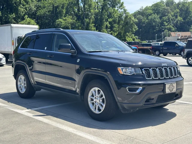 2020 Jeep Grand Cherokee Laredo E