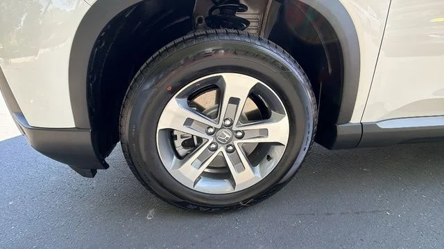 New 2026 Platinum White Pearl Honda AWD EX-L image 10