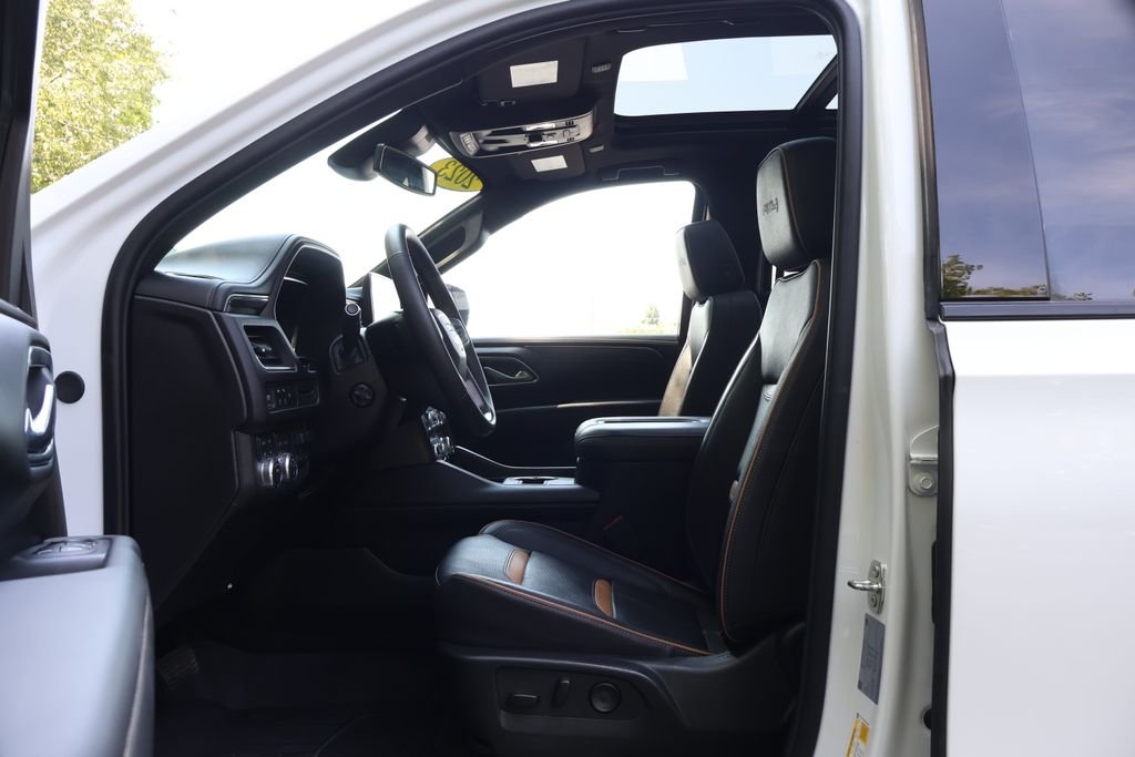 2023 GMC Yukon XL AT4 - Photo 34