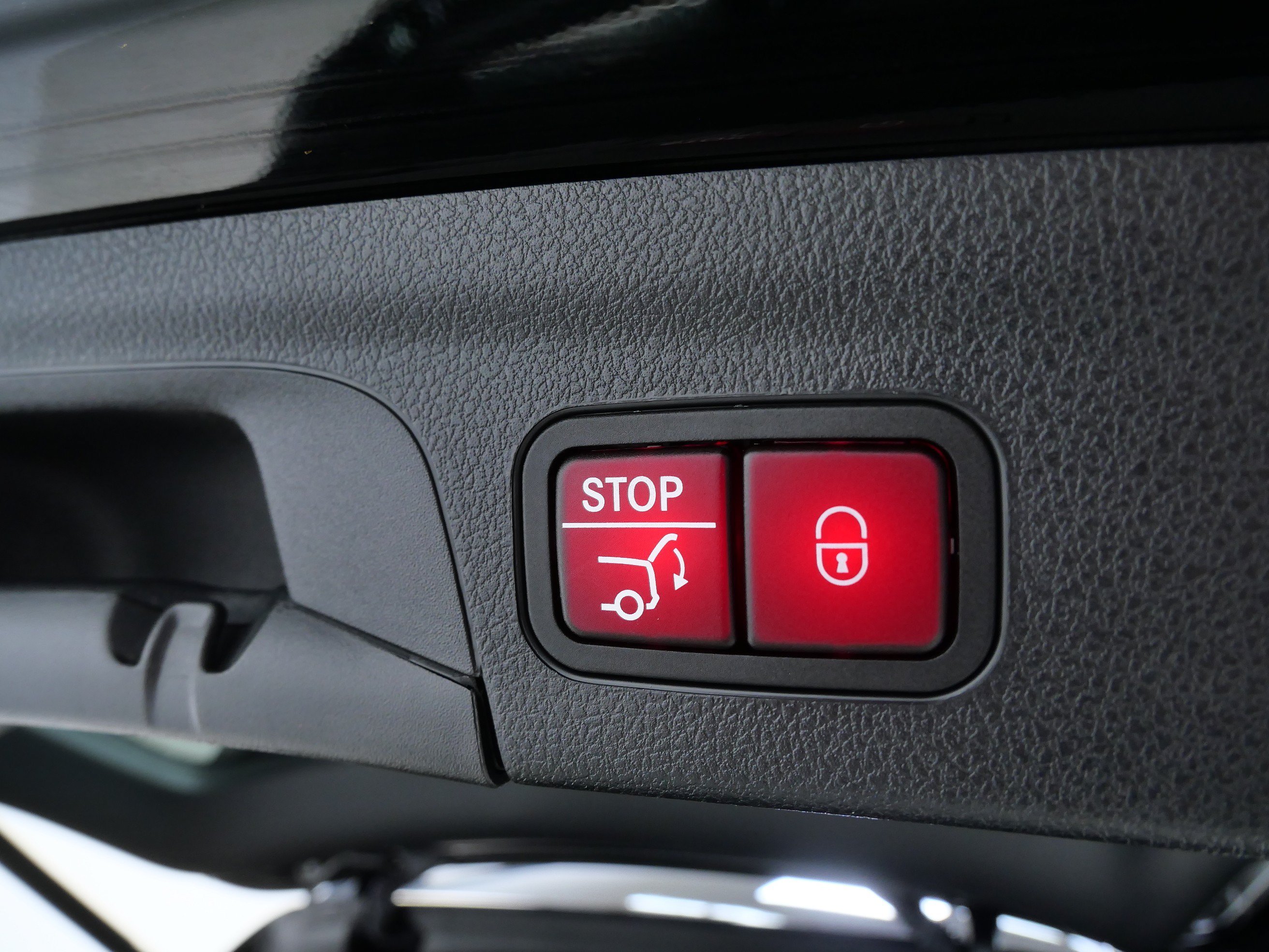 Used 2023 Black Mercedes-Benz GLE 450 image 8