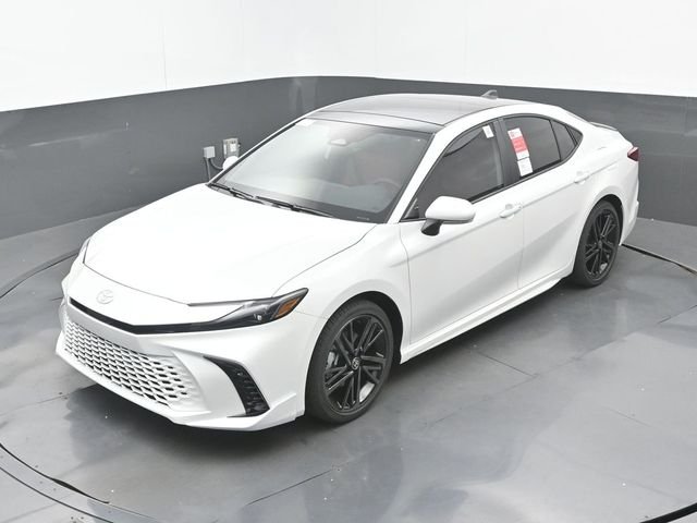 New 2026 Wind Chill Pearl Toyota XSE image 31
