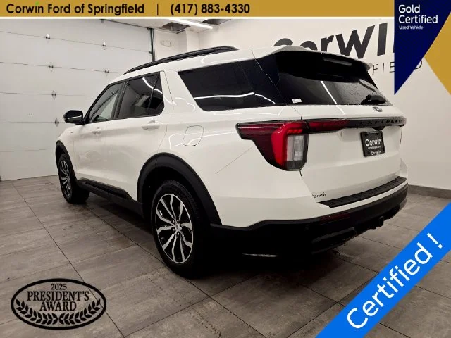 Certified Used 2026 Star White Ford ST-Line image 4