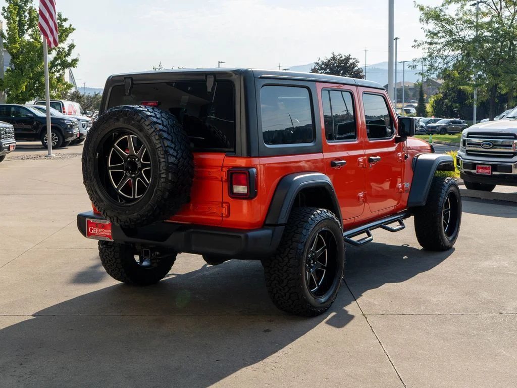 Used 2018 Orange Jeep Unlimited Sport S image 7
