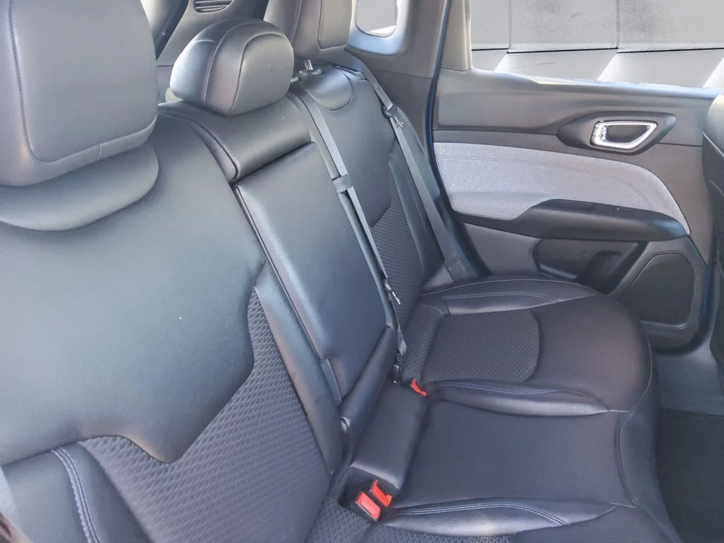 Used 2024 Blue Jeep Latitude image 16
