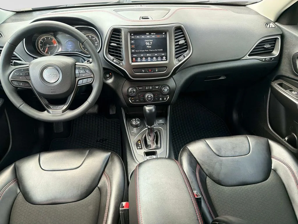 Used 2022 Gray Jeep Trailhawk image 16