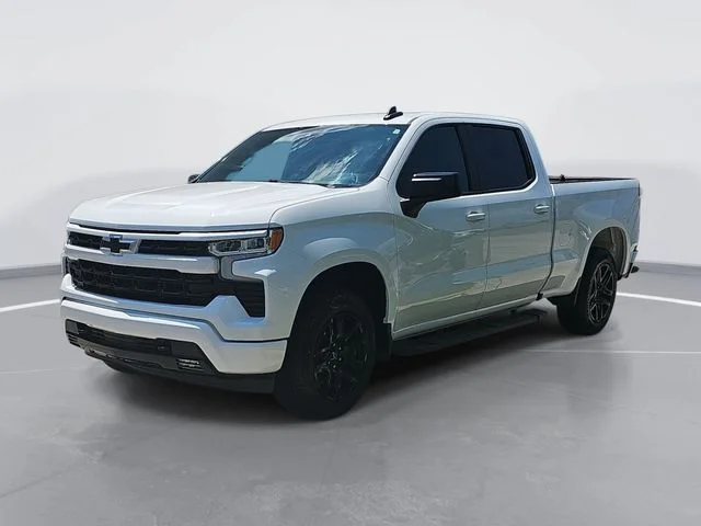 Used 2024 White Chevrolet RST image 7