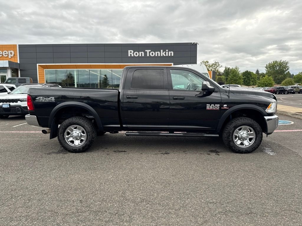 Used 2017 Brilliant Black Crystal Pearlcoat Ram Tradesman image 9
