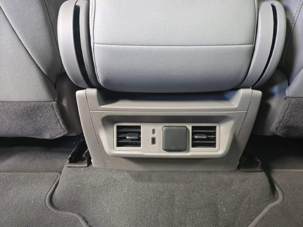 2025 GMC Sierra 1500 SLT - Photo 29