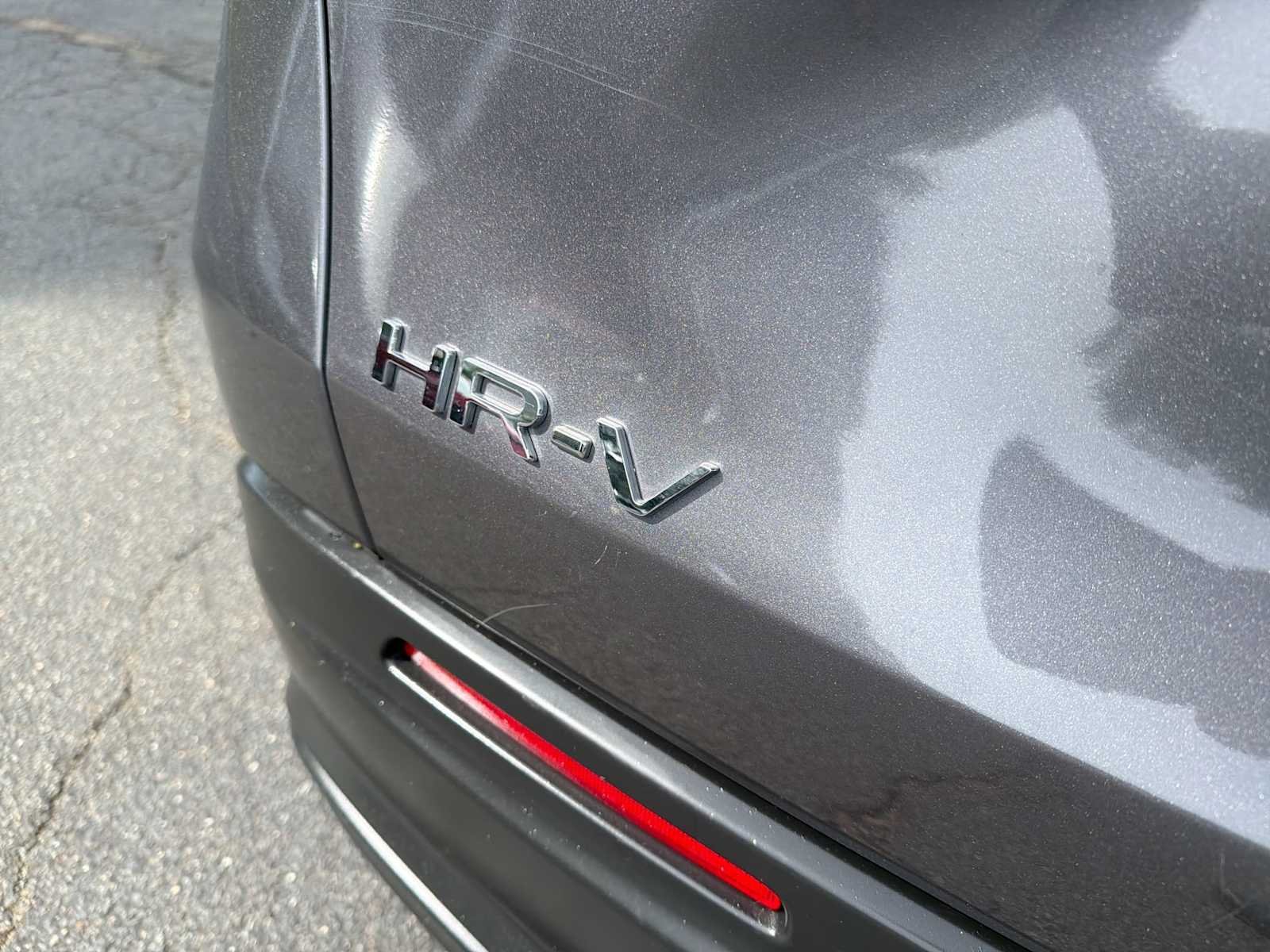 Used 2024 Modern Steel Metallic Honda LX image 18