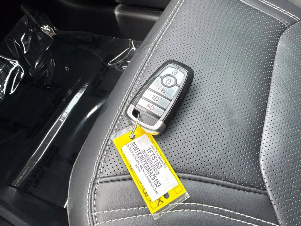 Used 2025 Black Ford Premium image 35
