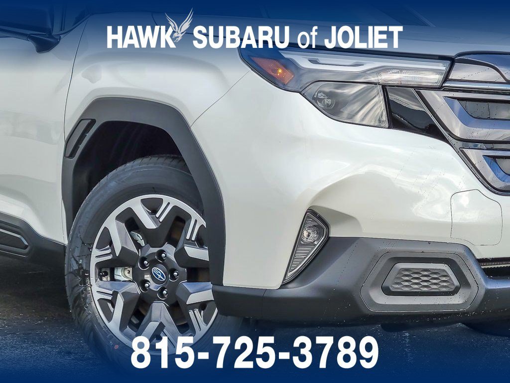 Used 2026 Crystal White Pearl Subaru Premium image 3