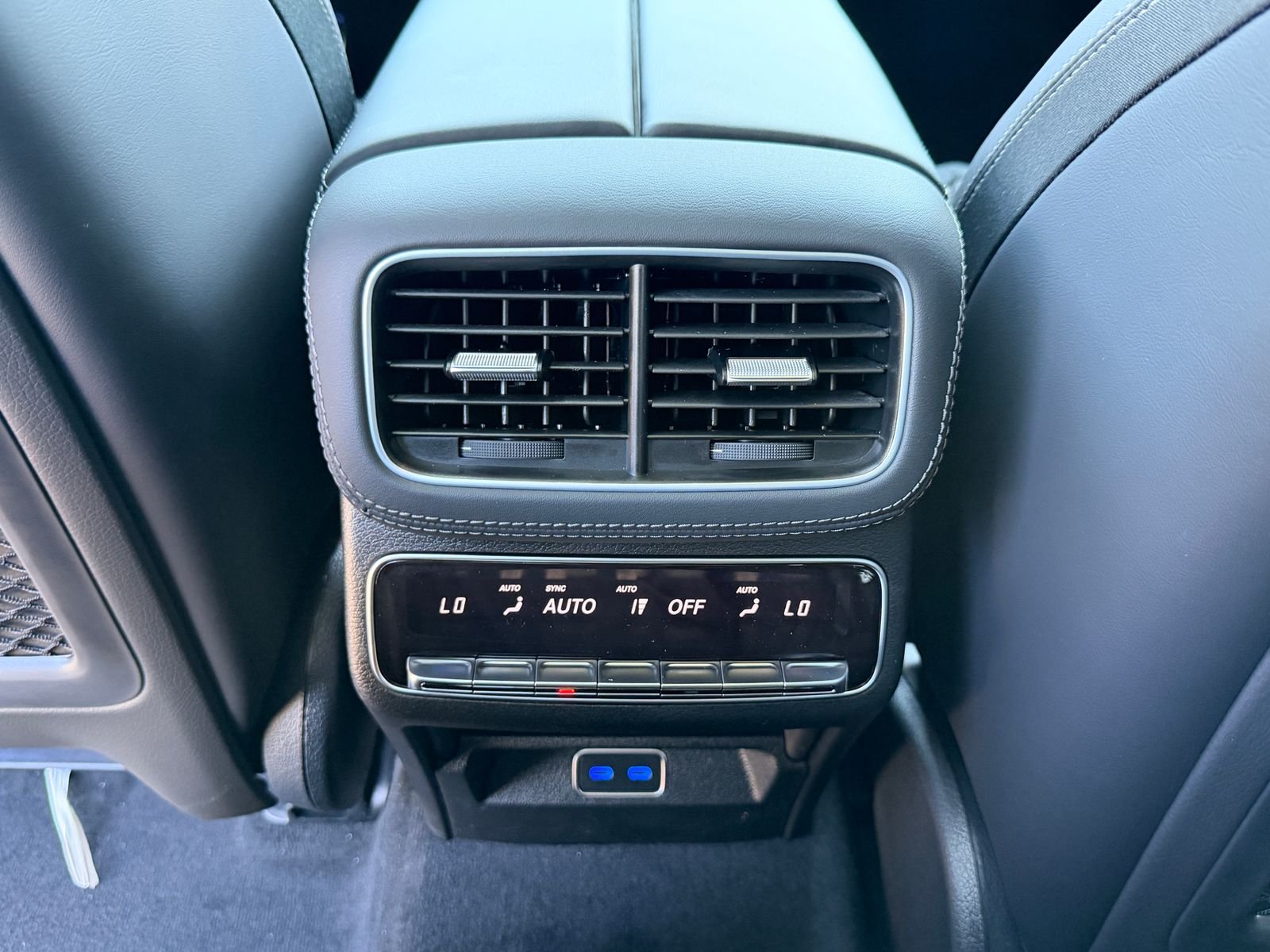 New 2026 MANUFAKTUR Ireland Green Mercedes-Benz GLE 63 S AMG® image 15
