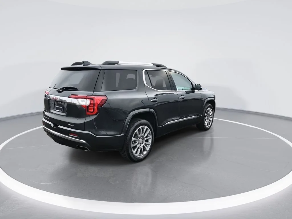 2023 GMC Acadia Denali - Photo 8