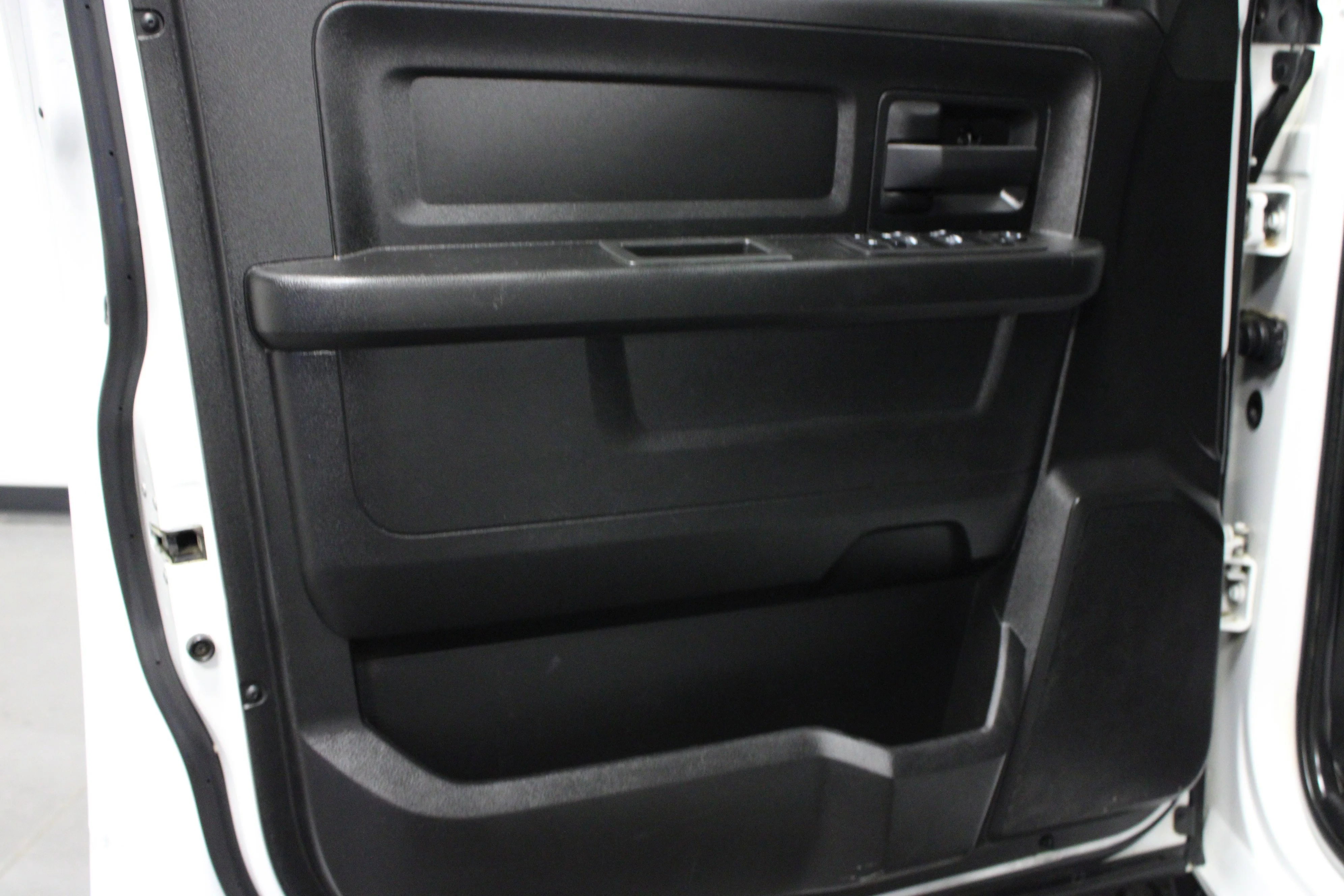 Used 2022 Bright White Clearcoat Ram Tradesman image 11