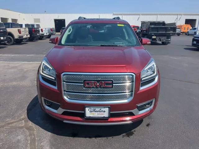 Used 2015 CRIMSON RED TINTCOAT GMC Denali image 10