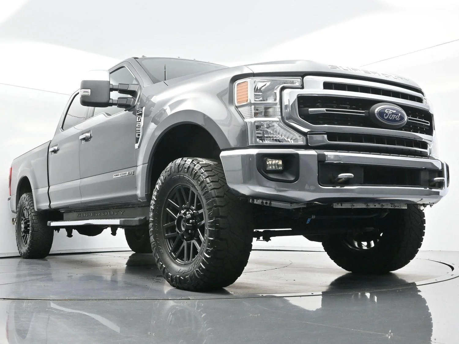 Used 2022 Carbonized Gray Ford Lariat image 47