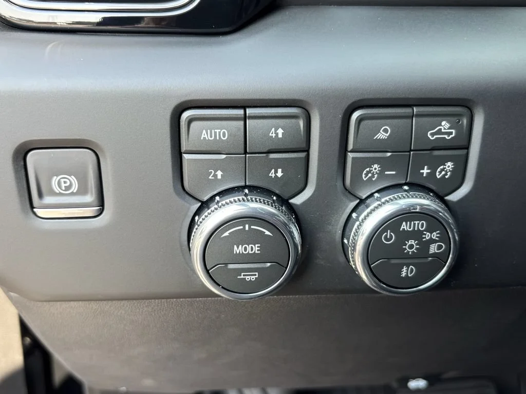 New 2026 Onyx Black GMC AT4X image 17