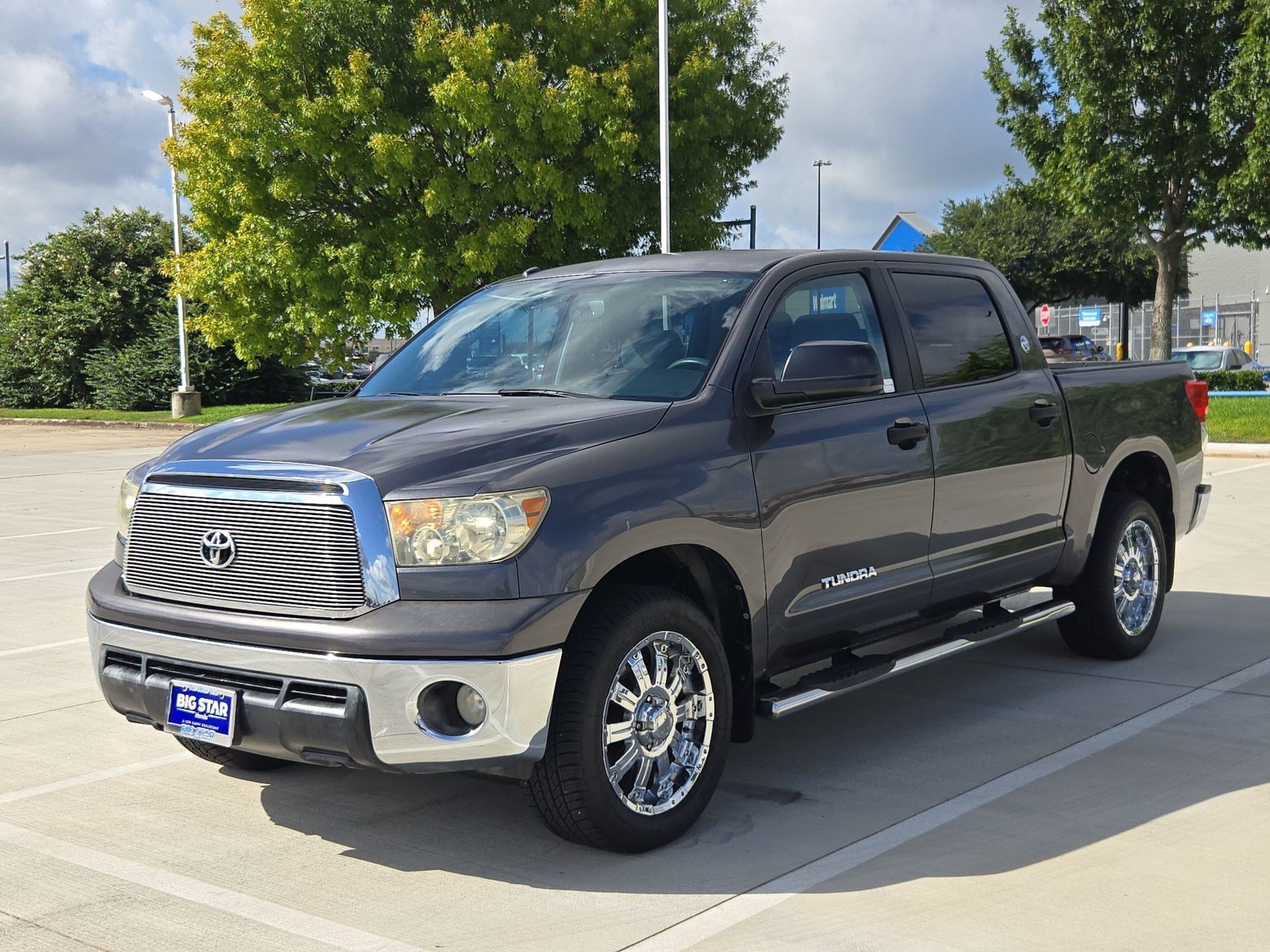 Used 2012 Magnetic Gray Metallic Toyota Grade image 7