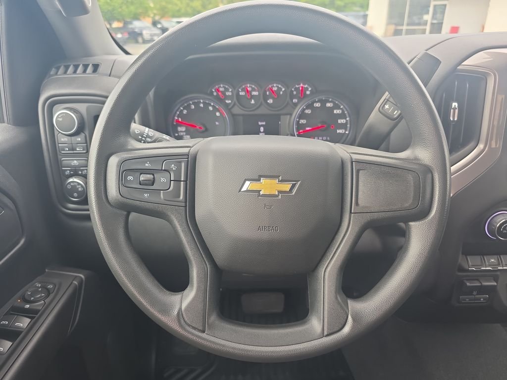 Used 2023 Black Chevrolet Custom image 17
