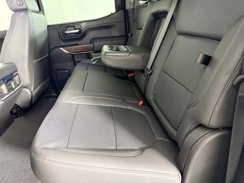 Certified Used 2022 Silver GMC SLT image 27