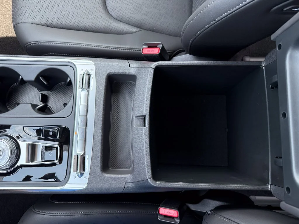 New 2026 Snow White Pearl Kia SX image 31