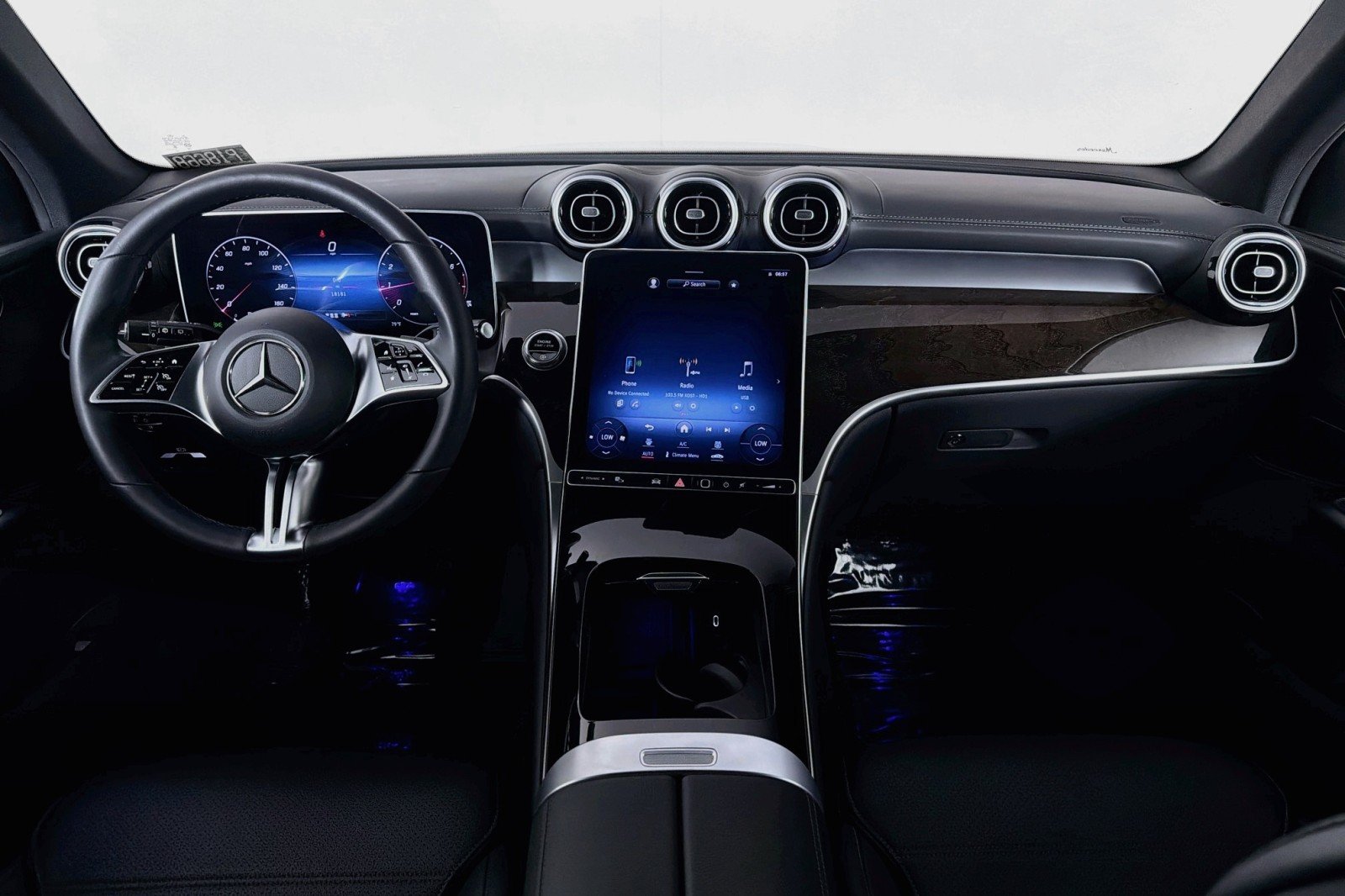 Used 2024 Black Mercedes-Benz 300 image 5
