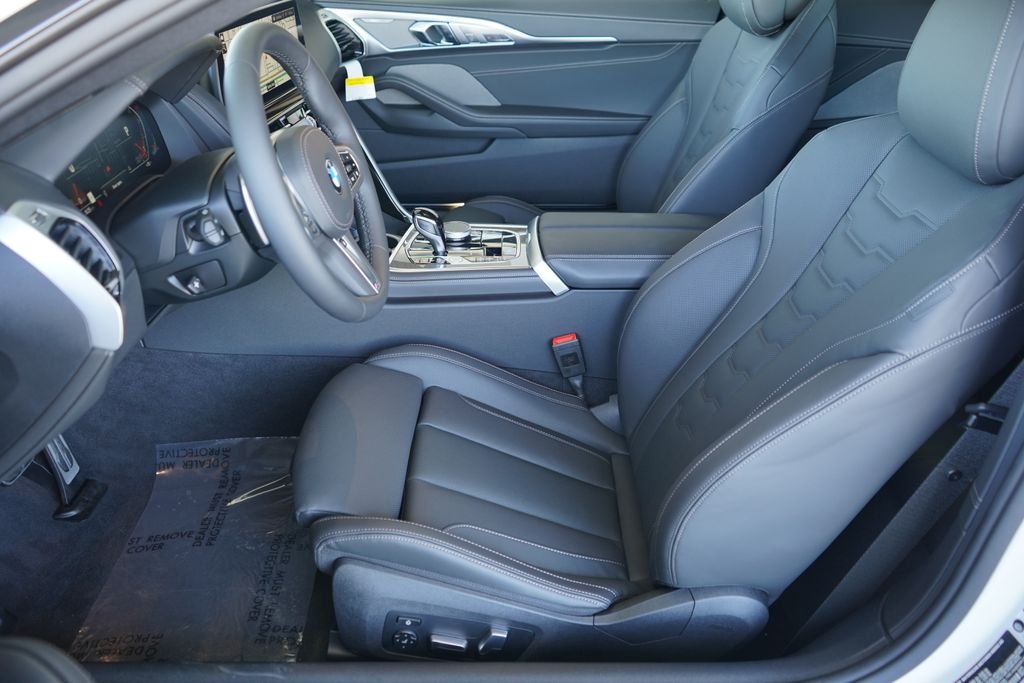 Used 2026 Alpine White BMW 840i image 11