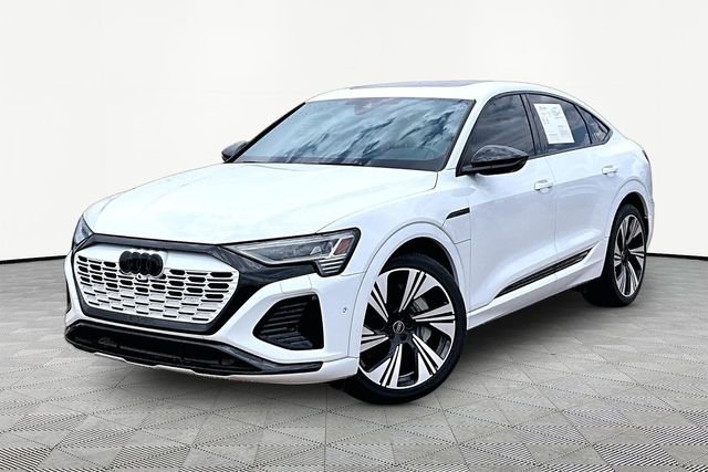2024 Audi Q8 Sportback e-tron Prestige