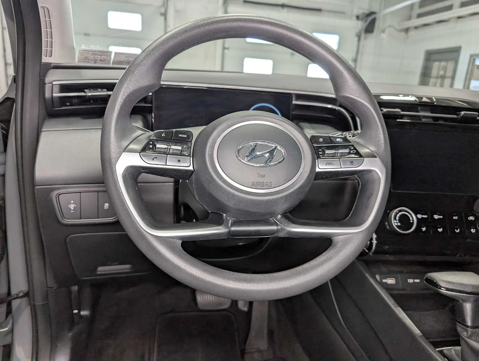Used 2024 Hampton Gray Hyundai SE image 34