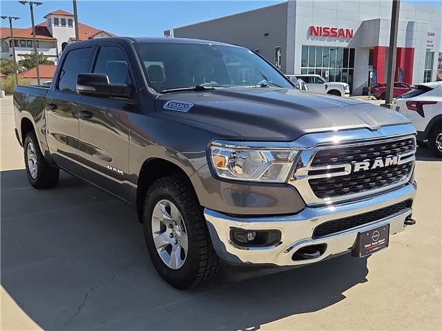 Used 2023 Granite Crystal Metallic Clearcoat RAM Big Horn/Lone Star 4x4 Crew Cab 144.5 in. WB image 5