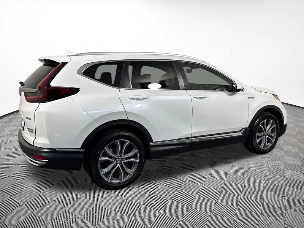 Certified Used 2022 White Honda Touring image 9