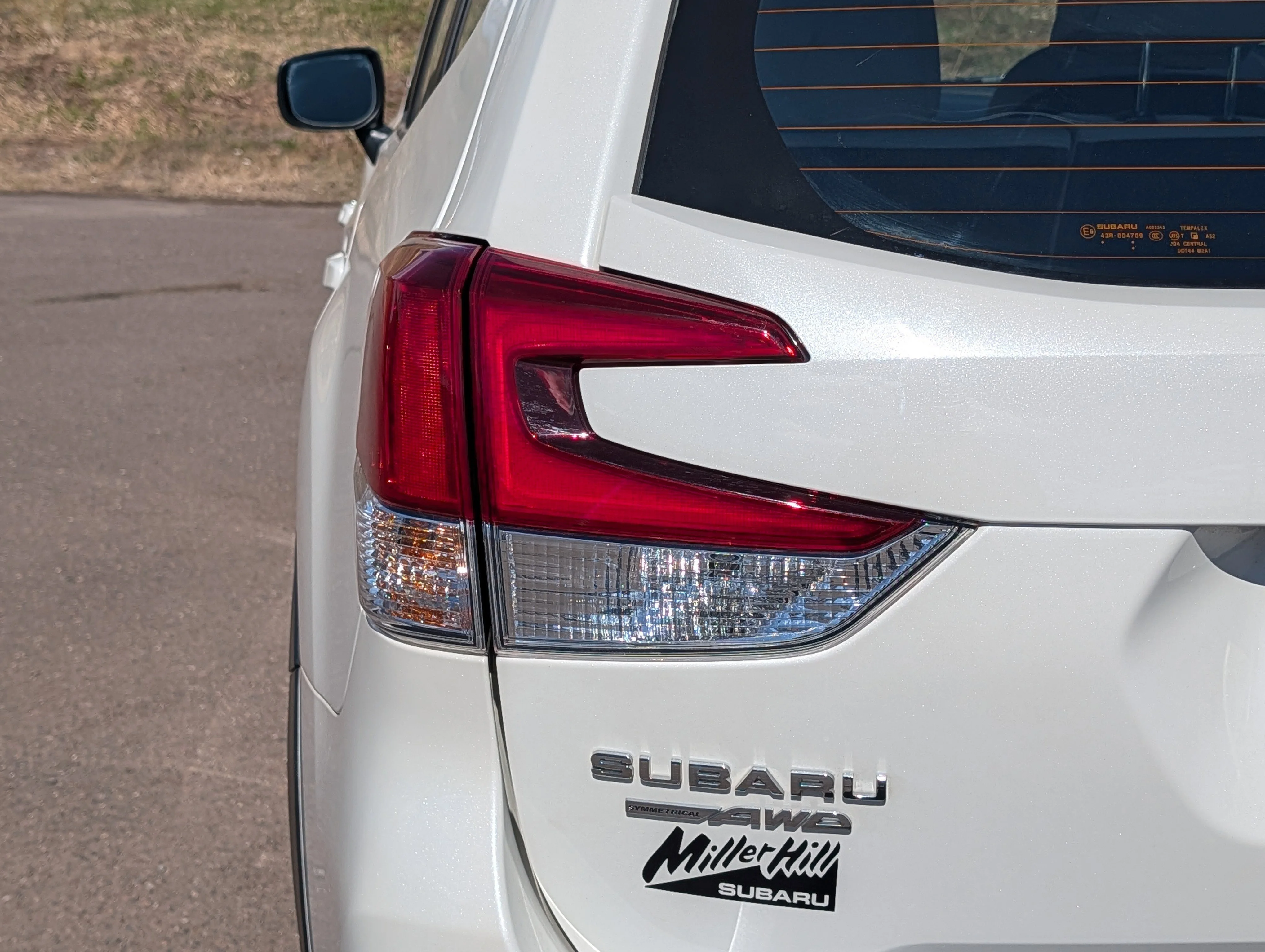 Used 2020 Crystal White Pearl Subaru 4DR SUV 2.5I image 17
