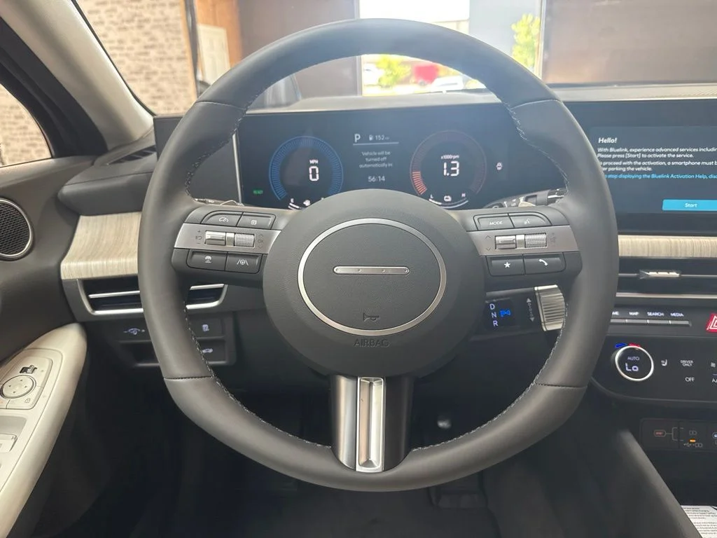 New 2026 Abyss Black Hyundai SEL image 17