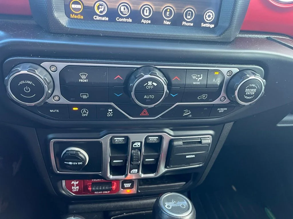 Used 2019 Gray Jeep Unlimited Rubicon image 16