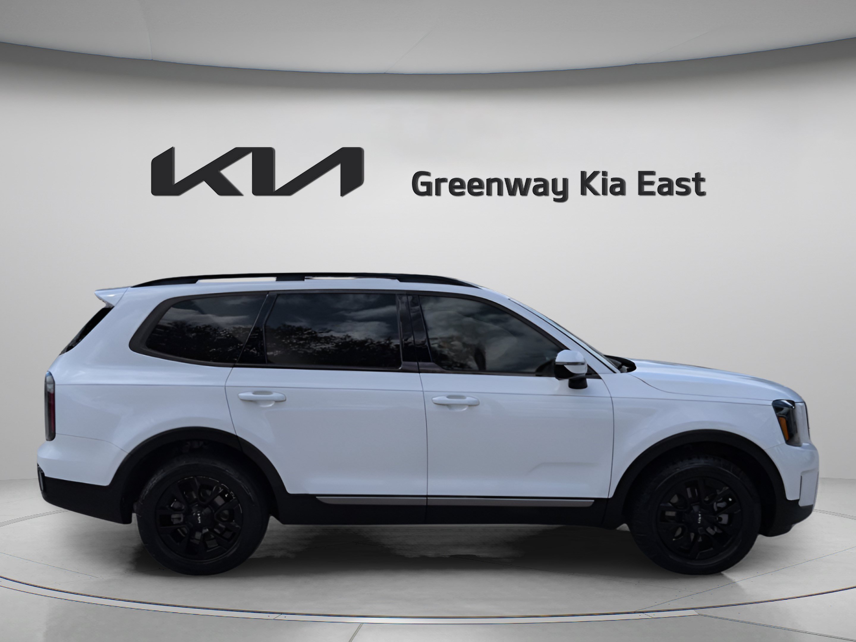 Used 2023 Glacial White Pearl Kia SX X-Pro image 5
