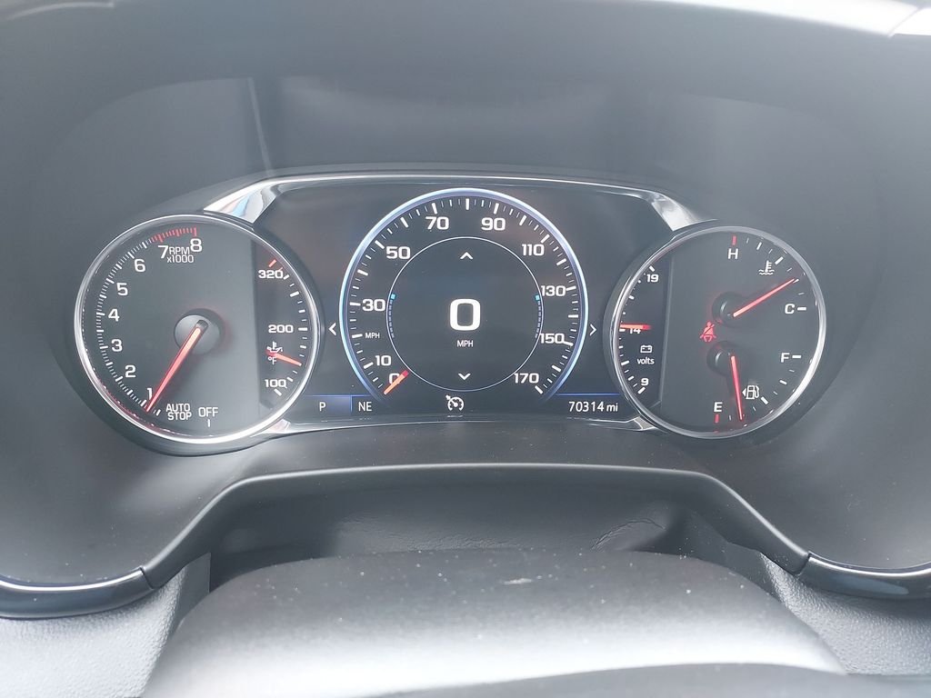 Used 2022 Beige Chevrolet RS image 21