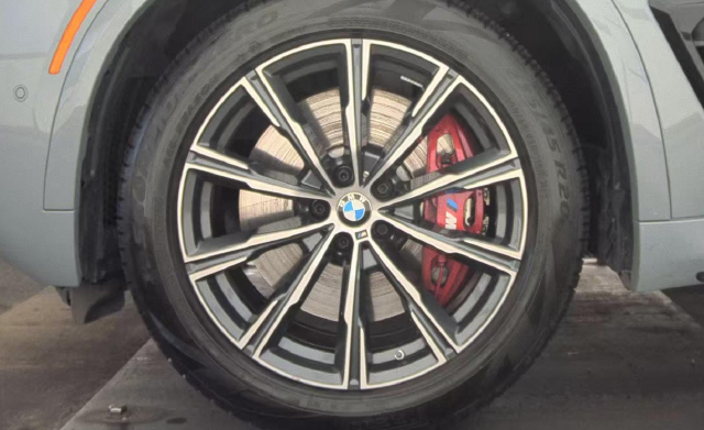 Used 2026 Gray Metallic BMW xDrive50e image 8