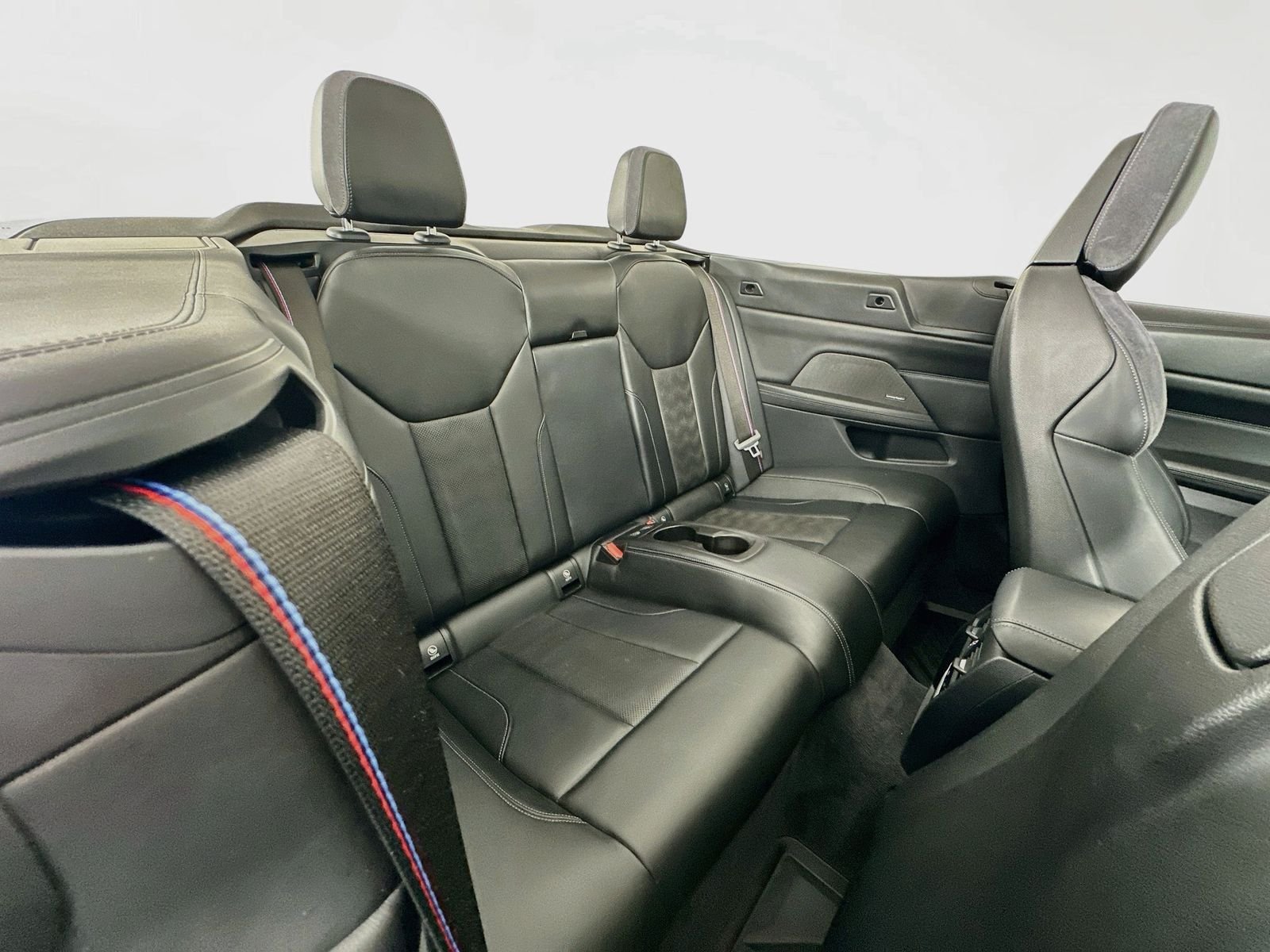 Used 2022 Isle of Man Green Metallic BMW Competition image 29