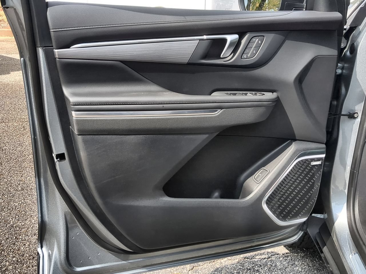 Used 2026 Moonstone Gray Metallic Buick Preferred image 22