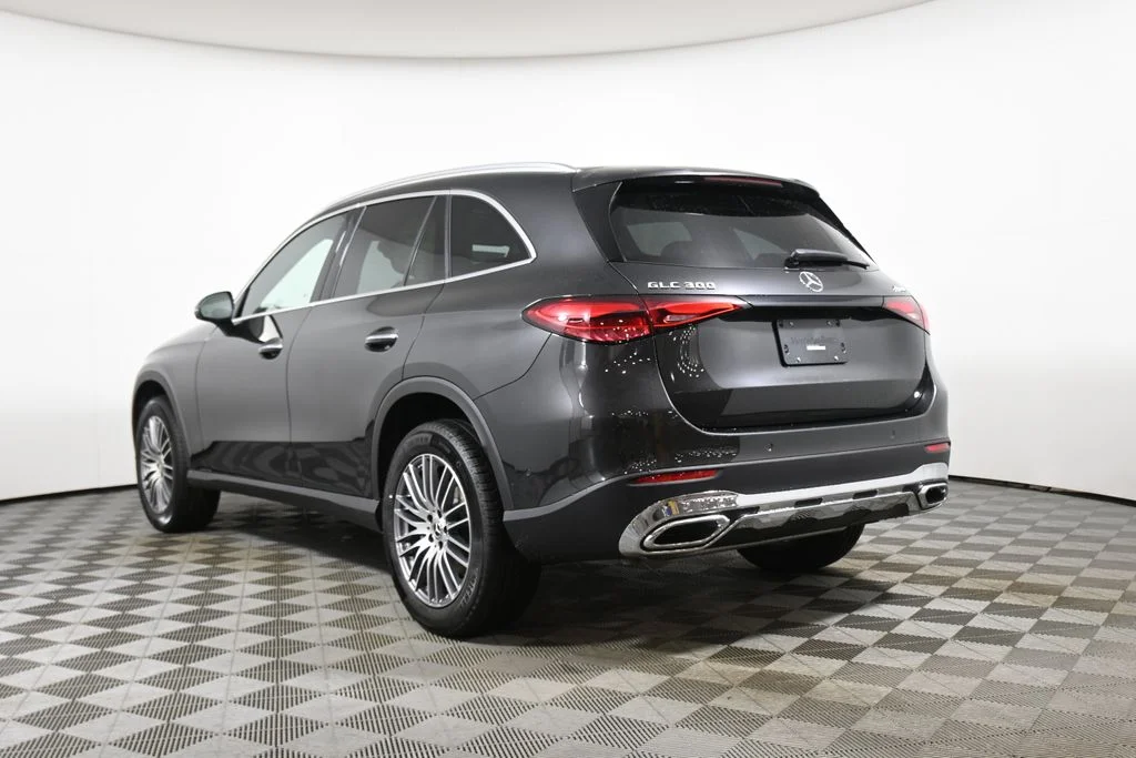 Certified Used 2026 Gray Mercedes-Benz GLC 300 image 5