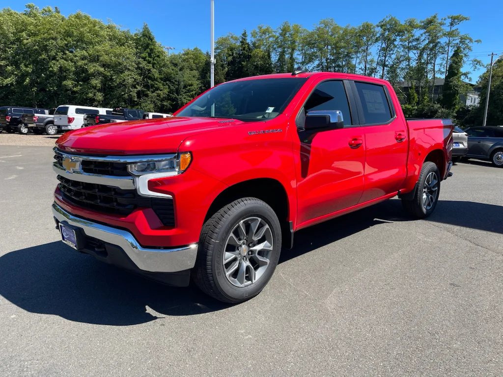 New 2026 Red Hot Chevrolet LT (2FL) image 4