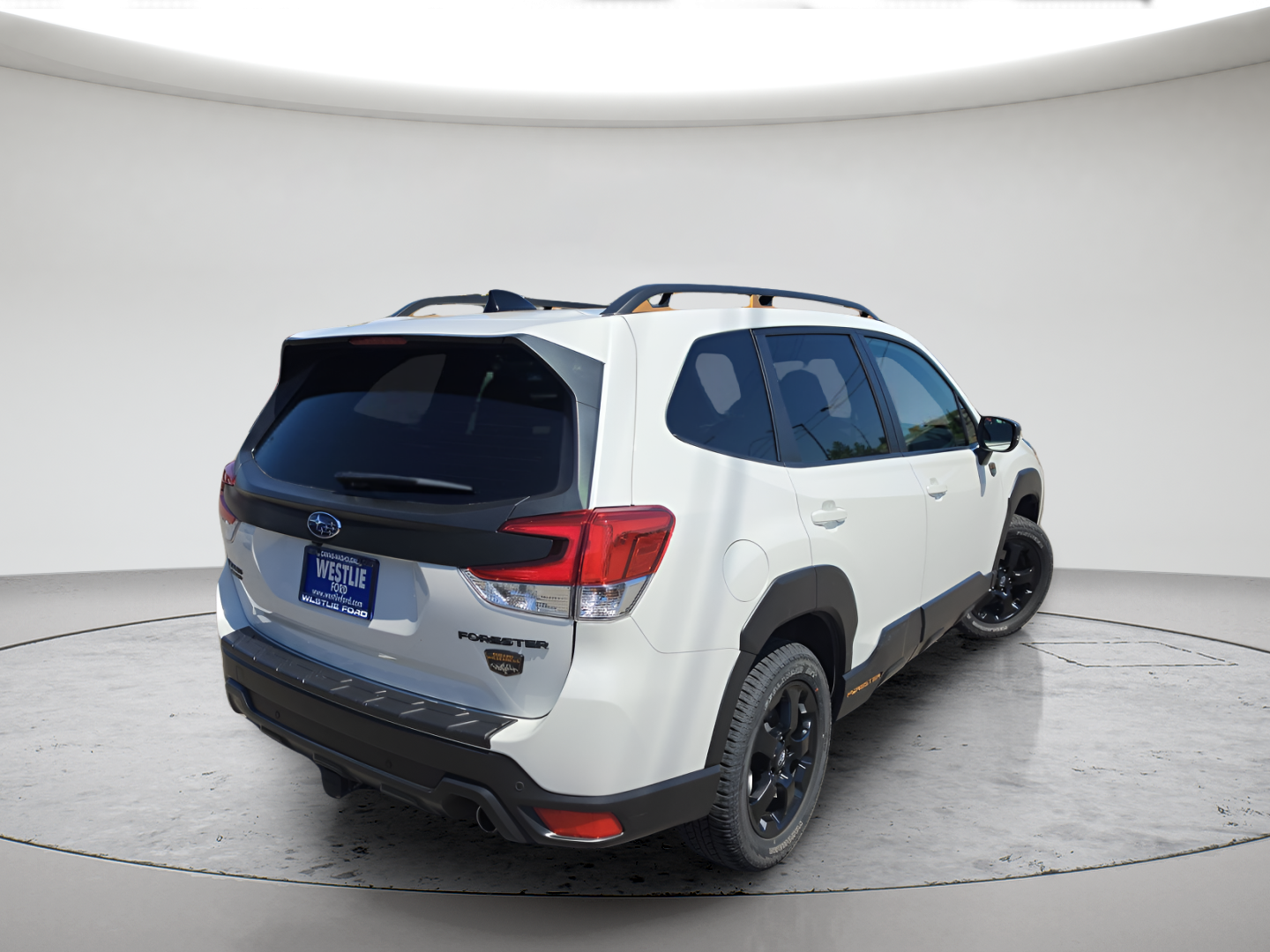 Used 2024 Crystal White Pearl Subaru Wilderness image 4