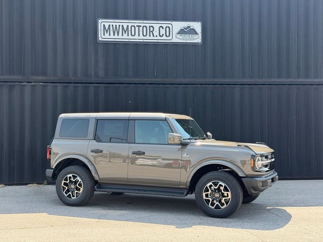 2026 Ford Bronco Outer Banks®