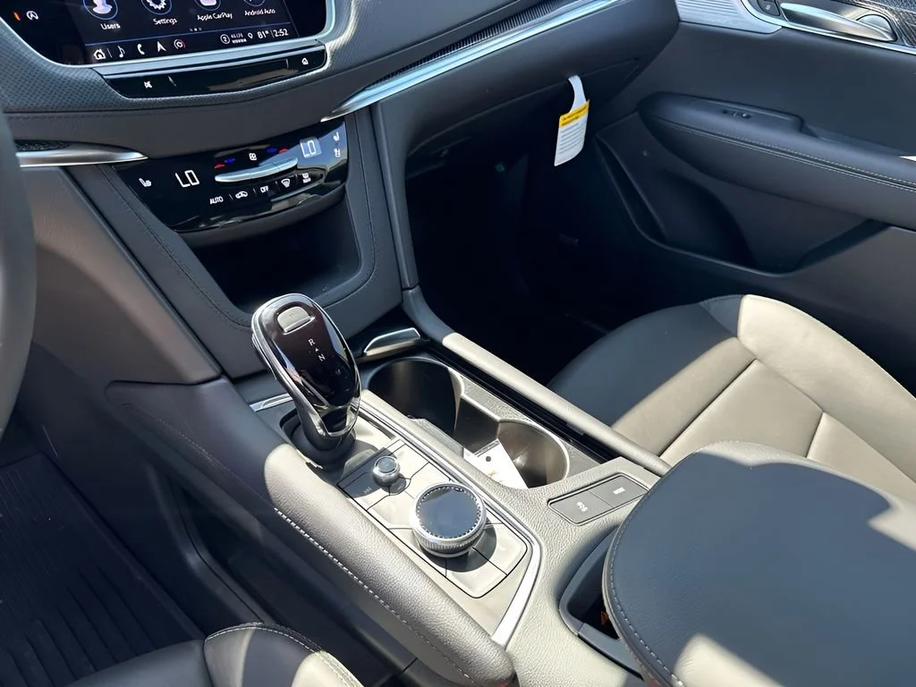New 2026 Crystal White Tricoat Cadillac Sport image 38