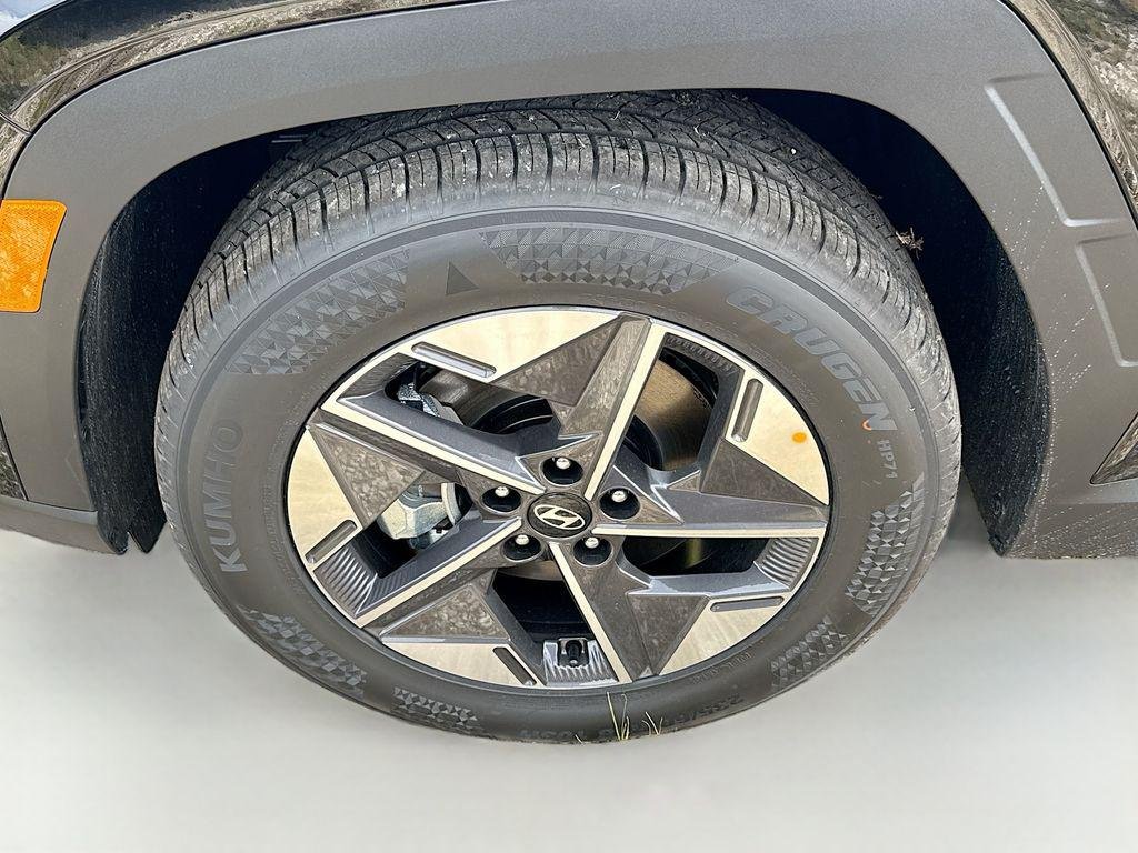 New 2026 Phantom Black Hyundai SEL FWD image 24