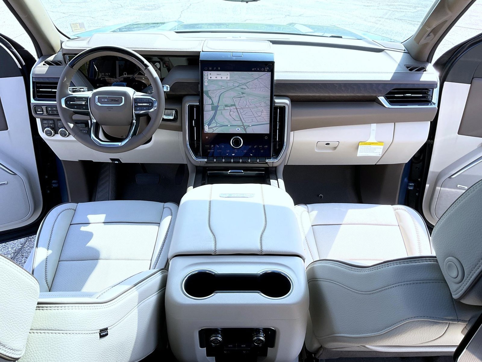 2026 GMC Yukon XL Denali - Photo 12