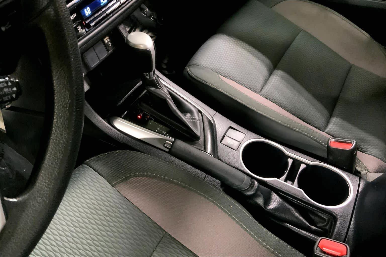 Used 2017 Classic Silver Metallic Toyota LE image 17