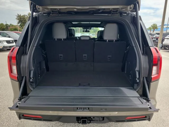 New 2026 Gray Ford Tremor image 10