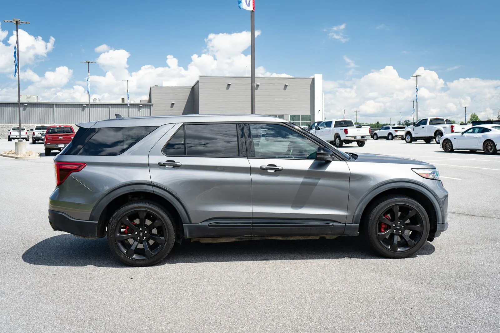 Used 2022 Gray Metallic Ford ST image 11