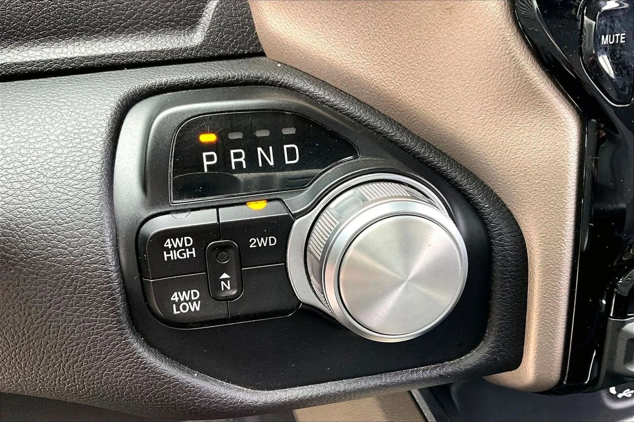Used 2023 Blue Ram Laramie image 31